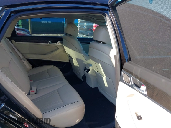 2018 Genesis G80 3.8L with VIN KMHGN4JE5JU245545, listed as a IAAI auction lot 41413528 with 65,707 mi miles. Bid and sale history available at carsss.com. Image 8.