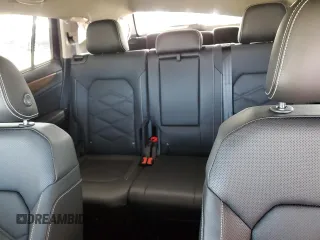 2025 Volkswagen Atlas SE z VIN 1V2WR2CA7SC519675, wystawiony jako Copart lot #55693255 z przebiegiem 3 869 mil mil oraz Czysty tytuł • Clean title. Historia ofert i sprzedaży dostępna na DreamBid. Obrazek 10.