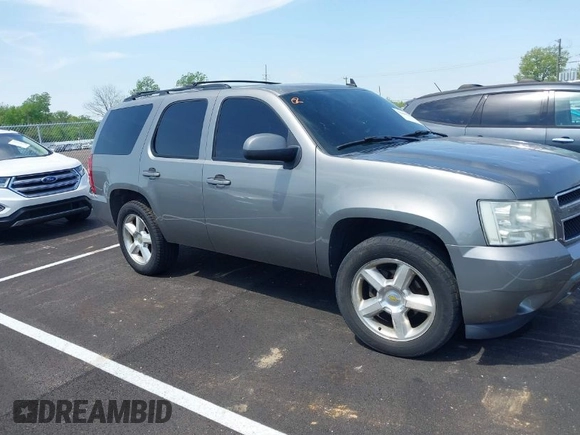 2008 Chevrolet Tahoe LTZ with VIN 1GNFC13068R149644, listed as a IAAI auction lot 42003994 with 273,984 mi miles and . Bid and sale history available at DreamBid. Image 1.