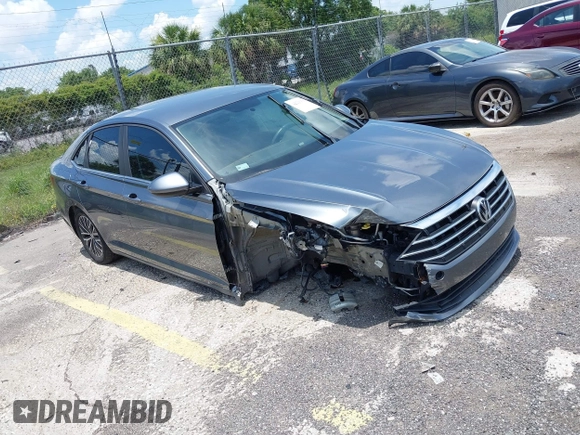 2021 Volkswagen Jetta S z VIN 3VWC57BU4MM009727, wystawiony jako IAAI lot #42339309 z przebiegiem 52 395 mil mil oraz . Historia ofert i sprzedaży dostępna na DreamBid. Obrazek 6.