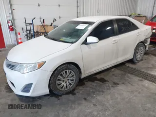2014 Toyota Camry L with VIN 4T1BF1FK4EU763009, listed as a IAAI auction lot 41615134 with 165,293 mi miles and . Bid and sale history available at carsss.com. Image 17.