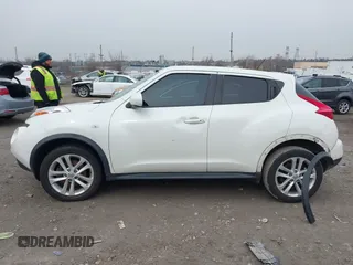 2013 Nissan Juke SV with VIN JN8AF5MV3DT222885, listed as a IAAI auction lot 41532690 with 1 mi miles. Bid and sale history available at carsss.com. Image 13.