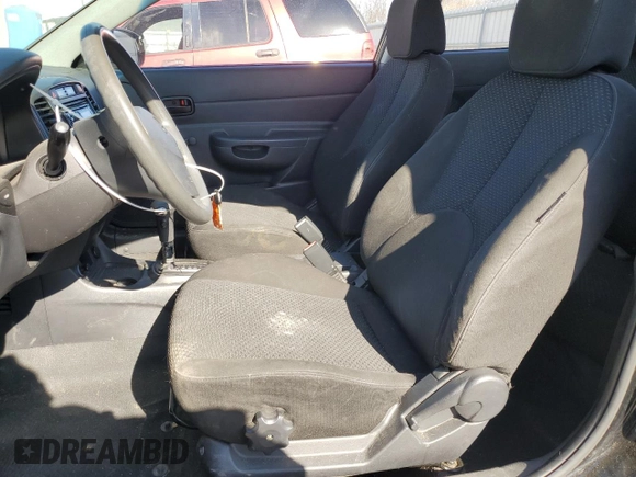 2010 Hyundai Accent GS с VIN KMHCM3AC5AU163468, выставлен на аукционе Copart как лот 48479995 с пробегом 175 294 миль миль и Списание • Salvage title. История ставок и продаж доступна на DreamBid. Изображение 7.
