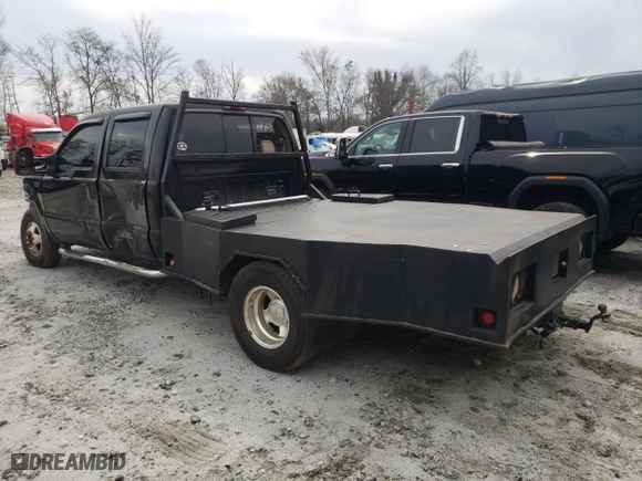 2004 Ford Super Duty F-350 DRW XL with VIN 1FTWW33P24EC83237, listed as a Copart auction lot 48966245 with 164,781 mi miles and Salvage Title. Bid and sale history available at carsss.com. Image 2.