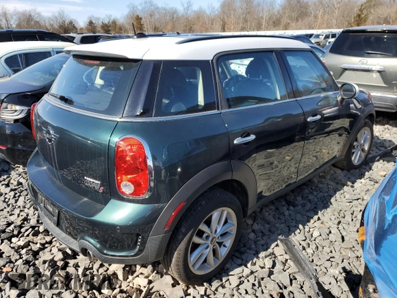 2011 MINI Countryman S with VIN WMWZC5C57BWL55330, listed as a Copart auction lot 84519294 with 120,080 mi miles and Clean Title. Bid and sale history available at DreamBid. Image 3.