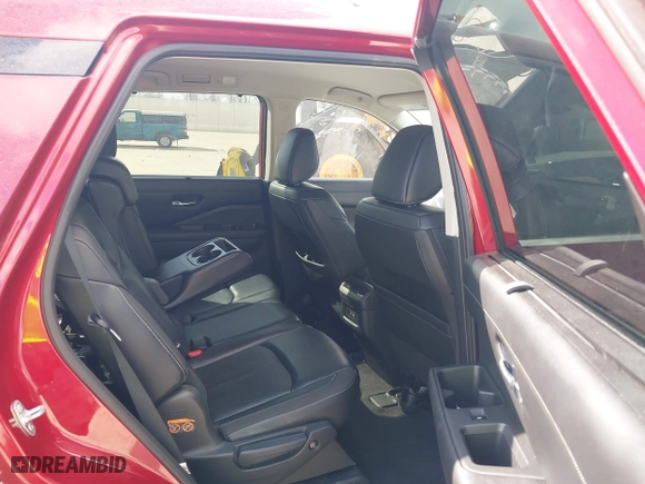 2024 Nissan Pathfinder SL with VIN 5N1DR3CAXRC205300, listed as a IAAI auction lot 41497428 with 25,583 mi miles. Bid and sale history available at carsss.com. Image 8.
