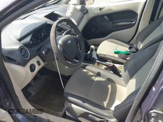 2013 Ford Fiesta S с VIN 3FADP4TJ9DM140744, выставлен на аукционе IAAI как лот 42319921 с пробегом 95 812 миль миль и . История ставок и продаж доступна на DreamBid. Изображение 5.