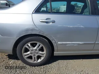 2007 Honda Accord LX SE с VIN 1HGCM56387A192855, выставлен на аукционе IAAI как лот 42773321 с пробегом 143 115 миль миль и . История ставок и продаж доступна на DreamBid. Изображение 12.