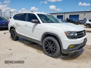 2018 Volkswagen Atlas SE with VIN 1V2CR2CA2JC569353, listed as a Copart auction lot 58377025 with 116,303 mi miles and Clean title. Bid and sale history available at DreamBid. Image 4.