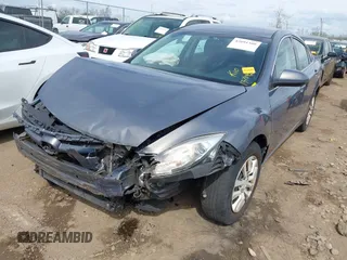 2011 Mazda Mazda6 i Sport with VIN 1YVHZ8BH4B5M19236, listed as a IAAI auction lot 42091308 with 137,042 mi miles. Bid and sale history available at carsss.com. Image 18.