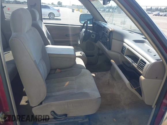 1996 Dodge 1500 with VIN 3B7HC13Y1TM167230, listed as a IAAI auction lot 42004570 with 143,916 mi miles and . Bid and sale history available at carsss.com. Image 5.
