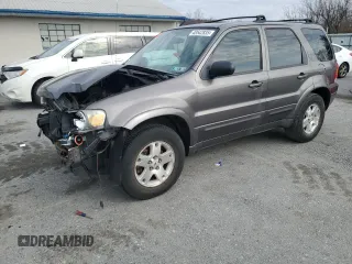 2006 Ford Escape Limited with VIN 1FMCU94146KA45217, listed as a Copart auction lot 48542835 with 184,839 mi miles and Salvage title. Bid and sale history available at DreamBid. Image 1.