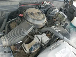 1993 Chevrolet Silverado 1500 with VIN 1GCDC14Z6PE214981, listed as a IAAI auction lot 42472036 with 80,821 mi miles and . Bid and sale history available at DreamBid. Image 12.