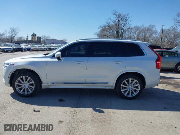 2017 Volvo XC90 Inscription with VIN YV4A22PL8H1166537, listed as a IAAI auction lot 41759108 with 171,106 mi miles. Bid and sale history available at carsss.com. Image 14.