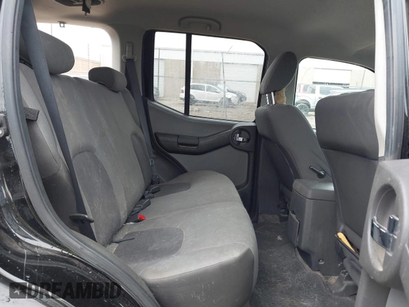 2011 Nissan Xterra S z VIN 5N1AN0NW2BC516750, wystawiony jako IAAI lot #41517051 z przebiegiem 254 662 mil mil oraz . Historia ofert i sprzedaży dostępna na DreamBid. Obrazek 8.