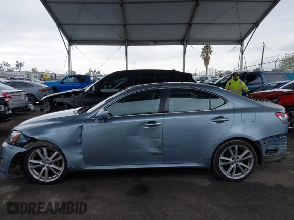 2007 Lexus IS 250 with VIN JTHBK262975039804, listed as a IAAI auction lot 41776505 with 188,005 mi miles and . Bid and sale history available at DreamBid. Image 15.