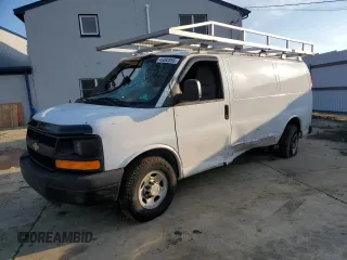 2013 Chevrolet Express Cargo z VIN 1GCZGTBG0D1145666, wystawiony jako Copart lot #45092855 z przebiegiem 184 513 mil mil oraz Szkoda całkowita • Salvage title. Historia ofert i sprzedaży dostępna na DreamBid. Obrazek 1.