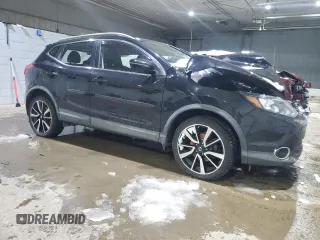 2017 Nissan Rogue SL with VIN JN1BJ1CR2HW122750, listed as a Copart auction lot 45503975 with 64,582 mi miles and Salvage Title. Bid and sale history available at DreamBid. Image 4.