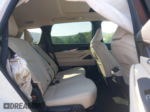 2024 Infiniti QX60 Pure with VIN 5N1DL1ES8RC357555, listed as a IAAI auction lot 42571285 with 8,557 mi miles and . Bid and sale history available at DreamBid. Image 8.