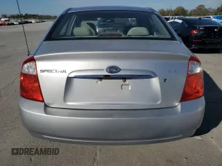2006 Kia Spectra EX with VIN KNAFE121965372856, listed as a Copart auction lot 77365514 with 316,947 mi miles and Clean Title. Bid and sale history available at carsss.com. Image 6.