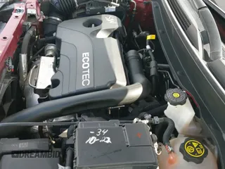 2020 Chevrolet Equinox Premier with VIN 3GNAXNEV0LS620806, listed as a IAAI auction lot 43315873 with 85,479 mi miles and . Bid and sale history available at DreamBid. Image 19.