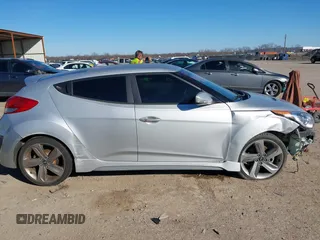 2013 Hyundai Veloster Turbo with VIN KMHTC6AE6DU162372, listed as a IAAI auction lot 41481820 with 105,650 mi miles and . Bid and sale history available at DreamBid. Image 13.