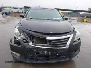 2015 Nissan Altima 2.5 SL with VIN 1N4AL3AP6FN394212, listed as a IAAI auction lot 41549180 with 106,250 mi miles. Bid and sale history available at carsss.com. Image 6.