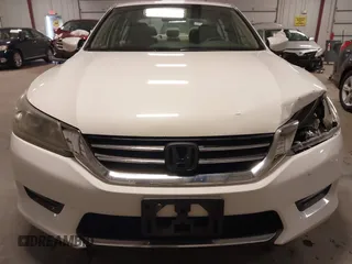 2013 Honda Accord LX z VIN 1HGCR2F35DA055447, wystawiony jako IAAI lot #41983917 z przebiegiem 131 858 mil mil oraz . Historia ofert i sprzedaży dostępna na DreamBid. Obrazek 12.