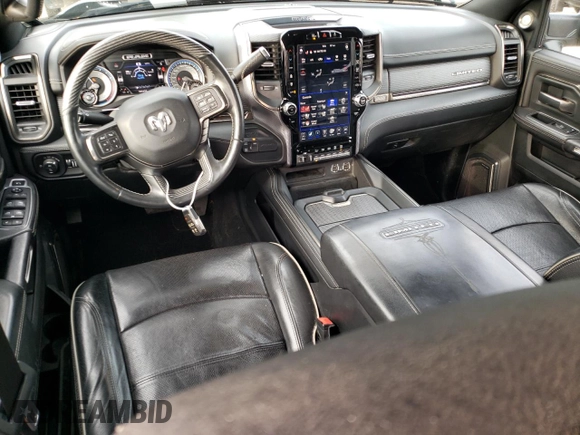 2020 Ram 2500 Limited z VIN 3C6UR5SL0LG273751, wystawiony jako Copart lot #52580975 z przebiegiem 101 615 mil mil oraz Szkoda całkowita • Salvage title. Historia ofert i sprzedaży dostępna na DreamBid. Obrazek 8.