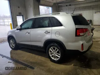 2015 Kia Sorento LX with VIN 5XYKTCA66FG633321, listed as a Copart auction lot 47757355 with 114,392 mi miles and Salvage Title. Bid and sale history available at DreamBid. Image 2.