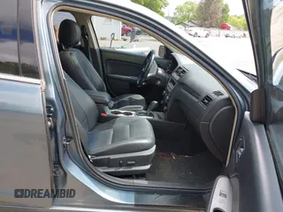 2012 Ford Fusion SEL z VIN 3FAHP0JA3CR338184, wystawiony jako IAAI lot #42253084 z przebiegiem 179 056 mil mil oraz . Historia ofert i sprzedaży dostępna na DreamBid. Obrazek 5.