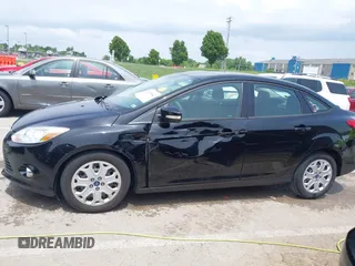 2012 Ford Focus SE с VIN 1FAHP3F29CL220562, выставлен на аукционе IAAI как лот 42299647 с пробегом 117 090 миль миль и . История ставок и продаж доступна на DreamBid. Изображение 14.