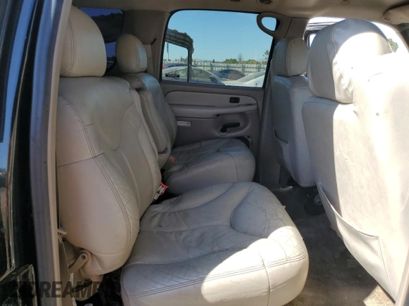 2001 GMC Yukon XL SLE with VIN 3GKFK16T31G132229, listed as a Copart auction lot 71603784 with 236,010 mi miles and Salvage Title. Bid and sale history available at carsss.com. Image 11.