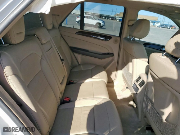 2015 Mercedes-Benz M-Class ML 350 with VIN 4JGDA5HB3FA533556, listed as a Copart auction lot 48302195 with 197,884 mi miles and Salvage Title. Bid and sale history available at carsss.com. Image 11.