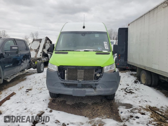 2019 Mercedes-Benz Sprinter Cargo Cargo with VIN W1W4EDHY3KT018518, listed as a Copart auction lot 83716524 with Not Provided miles and Salvage Title. Bid and sale history available at DreamBid. Image 5.