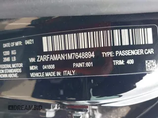 2021 Alfa Romeo Giulia z VIN ZARFAMAN1M7648894, wystawiony jako IAAI lot #41589364 z przebiegiem 22 381 mil mil oraz . Historia ofert i sprzedaży dostępna na DreamBid. Obrazek 9.