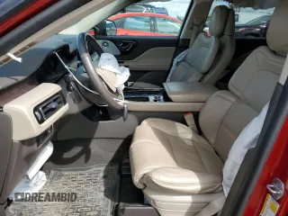2020 Lincoln Aviator Reserve z VIN 5LM5J7XC5LGL26697, wystawiony jako Copart lot #57570355 z przebiegiem 64 692 mil mil oraz Czysty tytuł • Clean title. Historia ofert i sprzedaży dostępna na DreamBid. Obrazek 7.