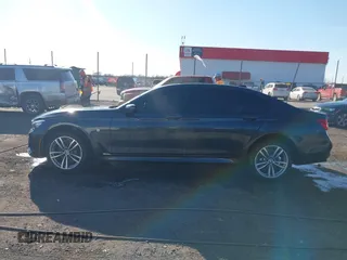 2016 BMW 7 Series 740i с VIN WBA7E2C53GG547930, выставлен на аукционе IAAI как лот 41691844 с пробегом 115 045 миль миль и . История ставок и продаж доступна на DreamBid. Изображение 14.