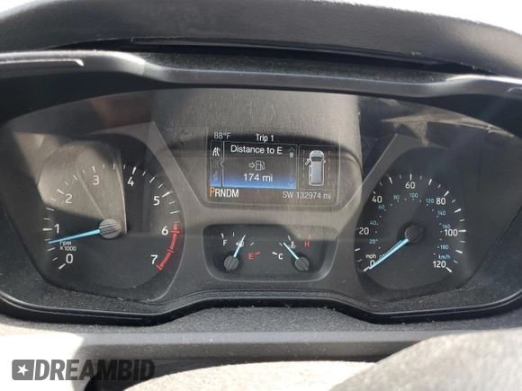 2018 Ford Transit Passenger XL z VIN 1FBZX2YG2JKB39878, wystawiony jako Copart lot #54557905 z przebiegiem 132 974 mil mil oraz Szkoda całkowita • Salvage title. Historia ofert i sprzedaży dostępna na DreamBid. Obrazek 9.