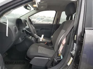 2016 Jeep Compass Sport с VIN 1C4NJCBB9GD802956, выставлен на аукционе Copart как лот 44797225 с пробегом 98 303 миль миль и Списание • Salvage title. История ставок и продаж доступна на DreamBid. Изображение 7.