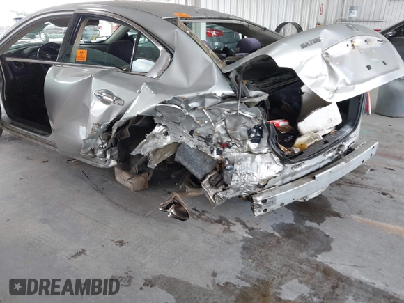 2014 Nissan Maxima SV z VIN 1N4AA5AP6EC463959, wystawiony jako IAAI lot #40179497 z przebiegiem 182 867 mil mil oraz . Historia ofert i sprzedaży dostępna na DreamBid. Obrazek 6.