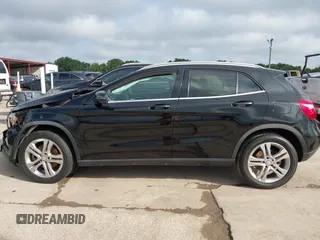 2016 Mercedes-Benz GLA 250 z VIN WDCTG4GB7GJ226283, wystawiony jako IAAI lot #42209263 z przebiegiem 102 834 mil mil oraz . Historia ofert i sprzedaży dostępna na DreamBid. Obrazek 14.