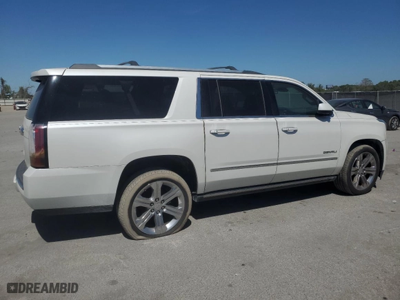 2016 GMC Yukon XL Denali with VIN 1GKS1HKJ2GR324622, listed as a Copart auction lot 50015915 with 203,108 mi miles and Clean Title. Bid and sale history available at carsss.com. Image 3.