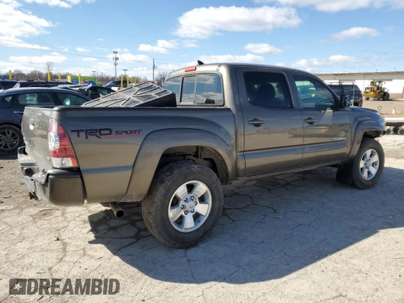 2014 Toyota Tacoma with VIN 5TFLU4EN5EX091732, listed as a Copart auction lot 48037265 with 301,510 mi miles and Clean Title. Bid and sale history available at carsss.com. Image 3.