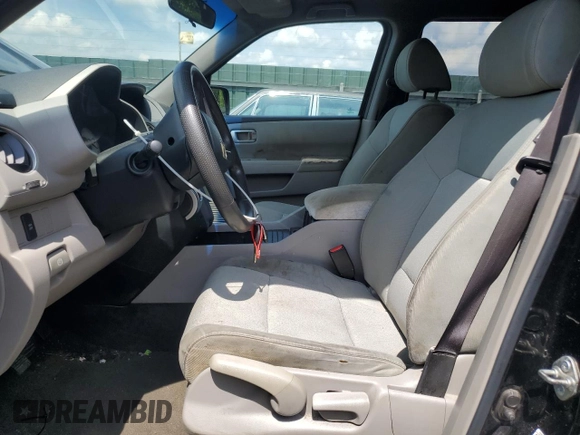 2010 Honda Pilot LX with VIN 5FNYF4H26AB033747, listed as a Copart auction lot 64624715 with 156,642 mi miles and Clean title. Bid and sale history available at DreamBid. Image 7.