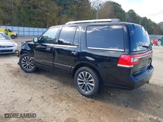 2016 Lincoln Navigator Select with VIN 5LMJJ2HT3GEL00651, listed as a IAAI auction lot 40644126 with 127,821 mi miles. Bid and sale history available at carsss.com. Image 3.