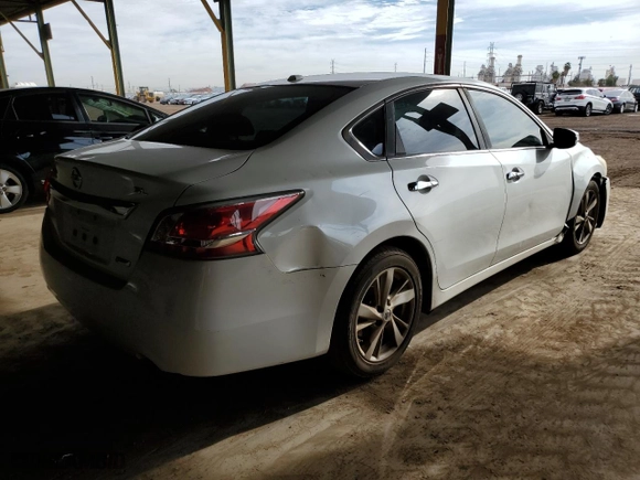2014 Nissan Altima 2.5 SV with VIN 1N4AL3AP8EC901623, listed as a Copart auction lot 51018615 with 134,180 mi miles and Clean Title. Bid and sale history available at carsss.com. Image 3.