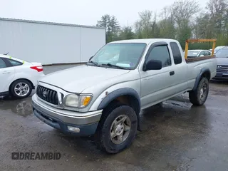 2003 Toyota Tacoma with VIN 5TEWN72N83Z264472, listed as a IAAI auction lot 42186444 with 266,312 mi miles. Bid and sale history available at carsss.com. Image 22.
