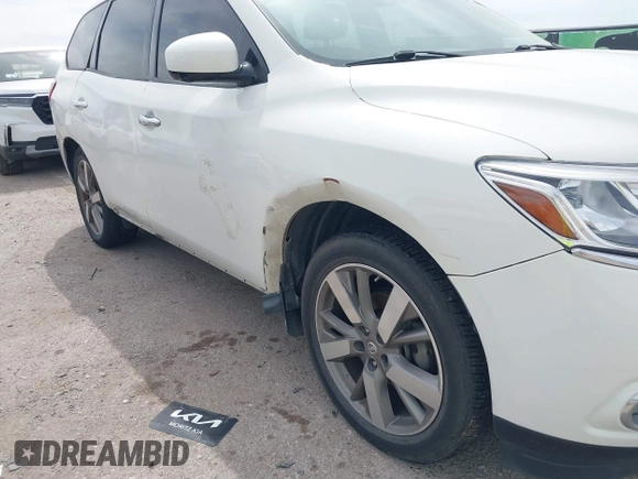 2014 Nissan Pathfinder Platinum with VIN 5N1AR2MN3EC693904, listed as a IAAI auction lot 41774522 with 151,477 mi miles and . Bid and sale history available at DreamBid. Image 12.
