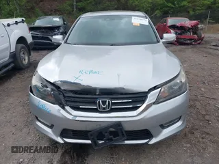 2013 Honda Accord Sdn EX-L with VIN 1HGCR2F87DA023448, listed as a IAAI auction lot 41898974 with 147,283 mi miles. Bid and sale history available at carsss.com. Image 6.